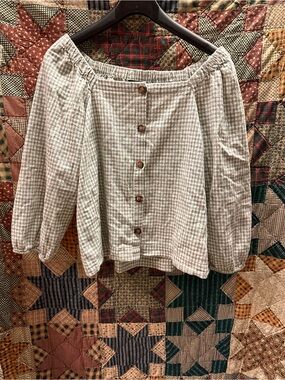 Women's Off-Shoulder Button-Front Plaid Top in Light green